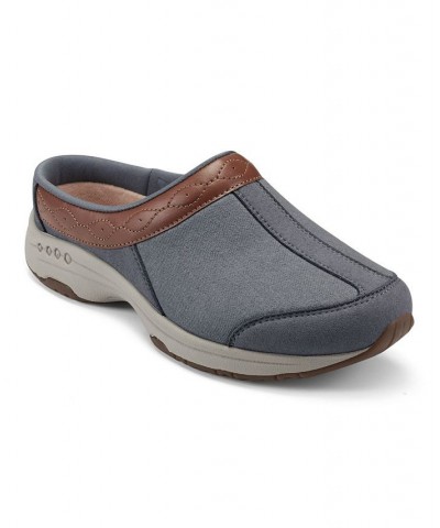 Women's Travelcoast Round Toe Casual Clogs Gray $35.55 Shoes